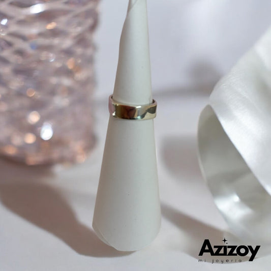 Anillo frente plano.